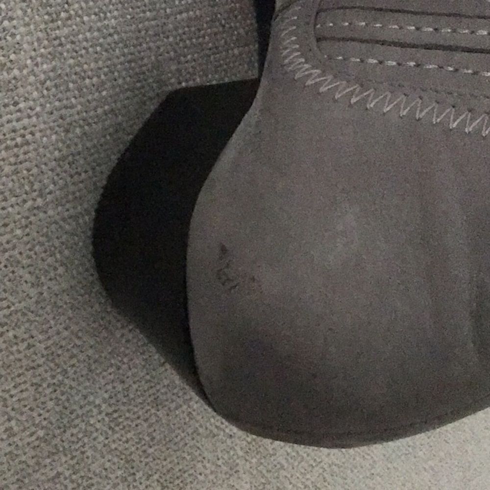 SCHULTZ Jacqueline Bootie Gray Suede - Picture 12 of 12